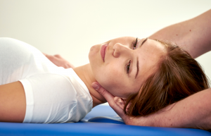 Osteopathie bei Rückenschmerzen , Nackenschmezen Nackenrprobleme